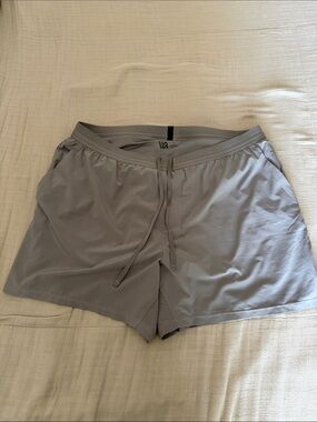 VRST Men's 5” Athletic Shorts - Light Gray